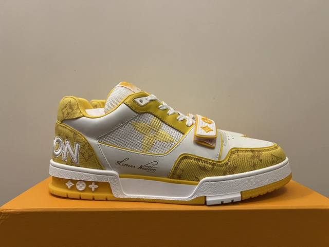 冲量价: Louis Vuitton By Virgin Abloh最好看的运动鞋，驴牌力推新品，官网限定款复古篮球运动鞋！高帮低帮均花血本购入原版1:1精准复